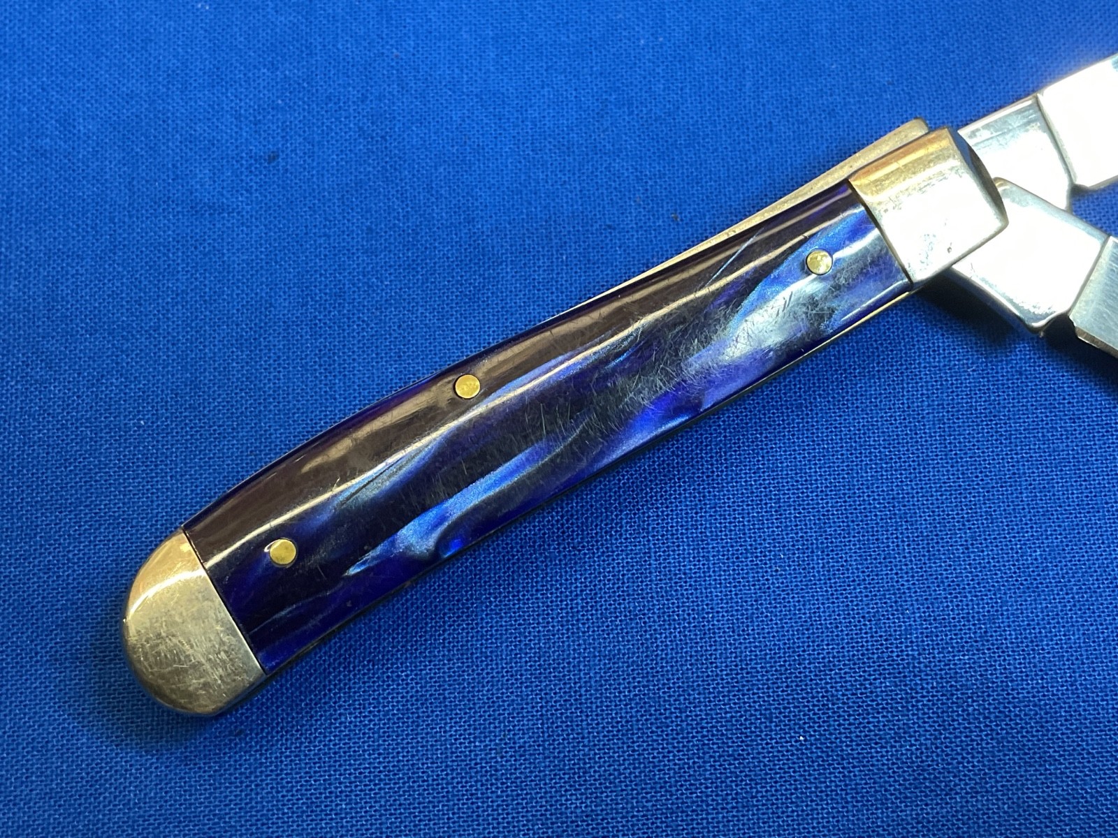 Case XX 10207 Blue Pearl Kirinite Mini Trapper USA