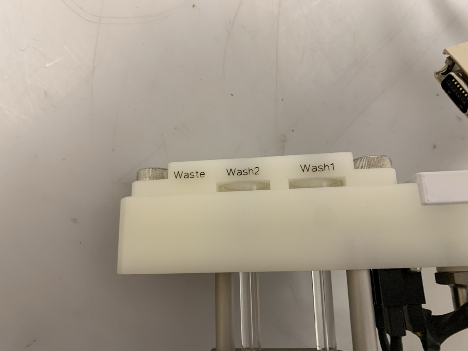 CTC ANALYTICS MM 01-01F WASH PART & MR 034-02B LIQUID PLATFORM