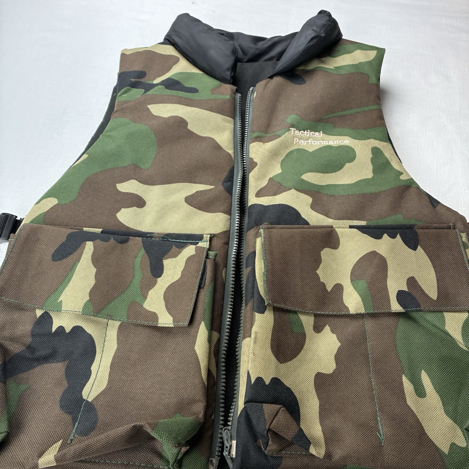 Tactical Perf Padded Reversible Camo/Black Vest Multi-Pockets Size Adjustable