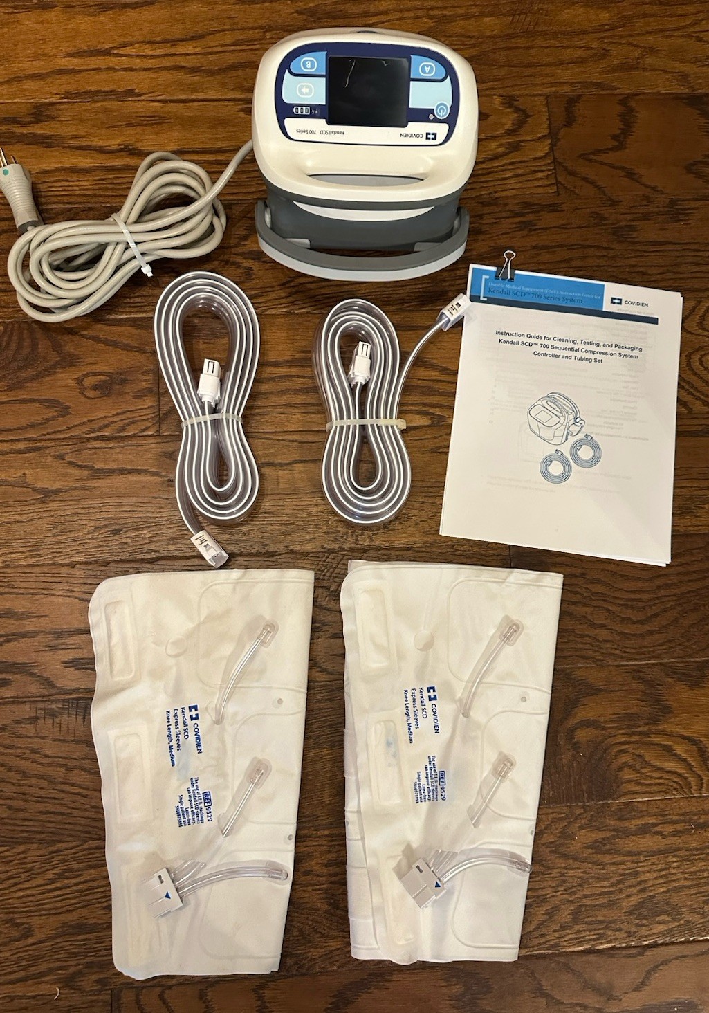 Covidien Kendall SCD 700 Series Smart Compression Controller Therapy Pump 2lines