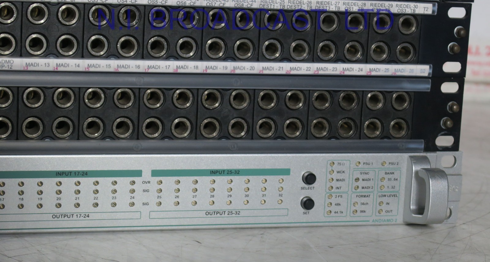 Dotec  Andiamo  32channel madi AD / DA converter with jackfields +cables