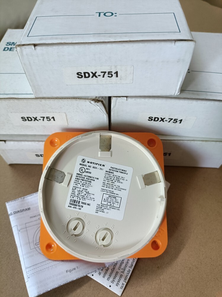 1PC NOTIFIER SDX-751 point type intelligent smoke detector NEW