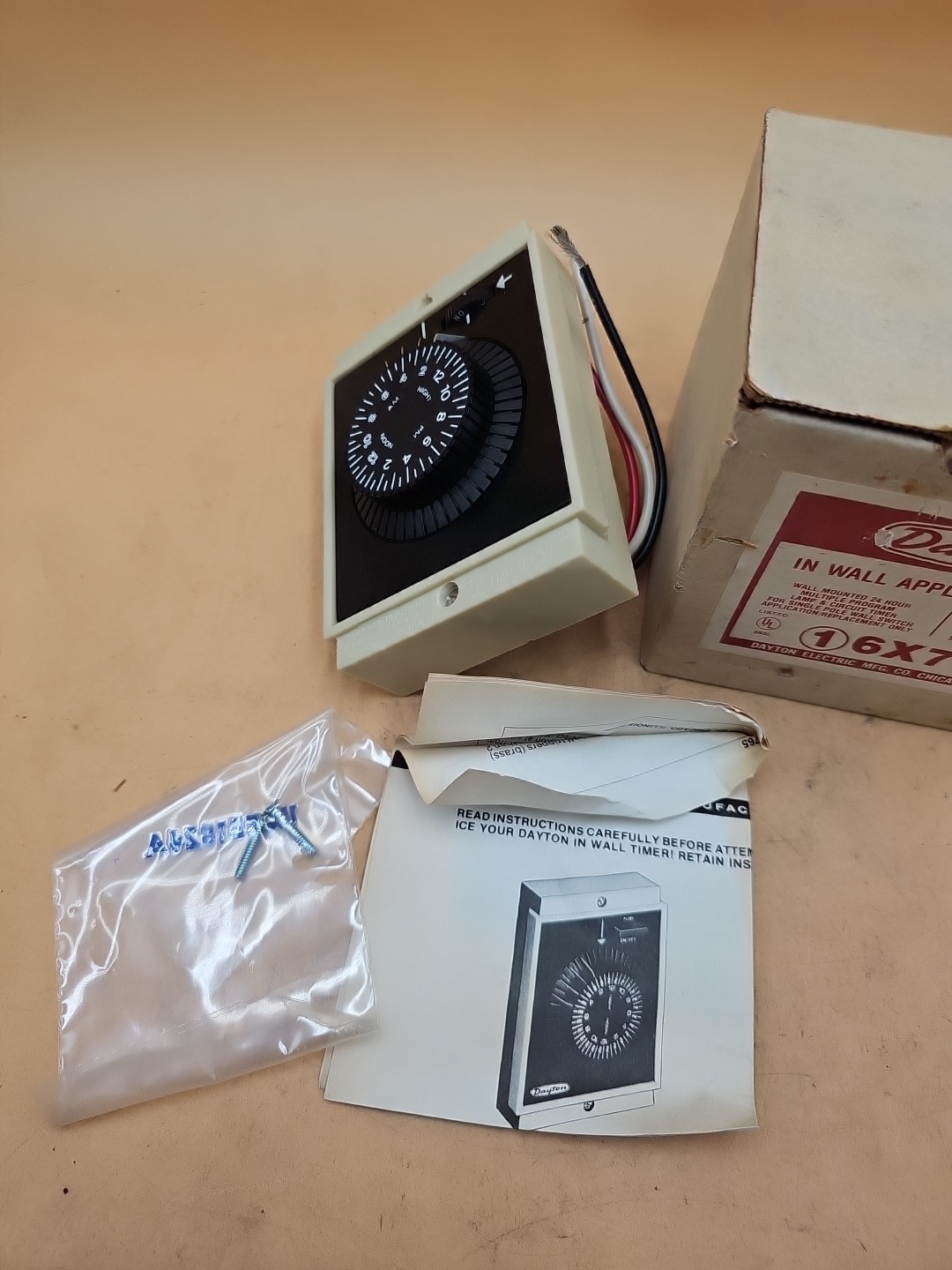 Vintage Dayton 6X765 In Wall Appliance Timer 24 Hour Multiple Program