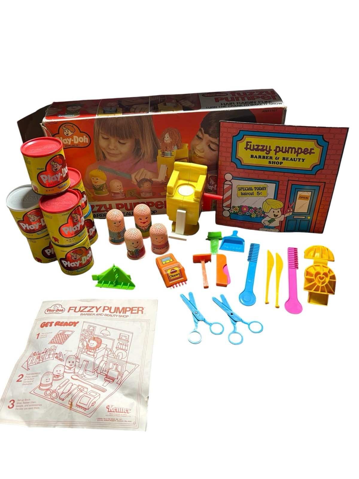 Kenner Play-Doh 1977 Vintage Fuzzy Pumper Barber Beauty Shop Set