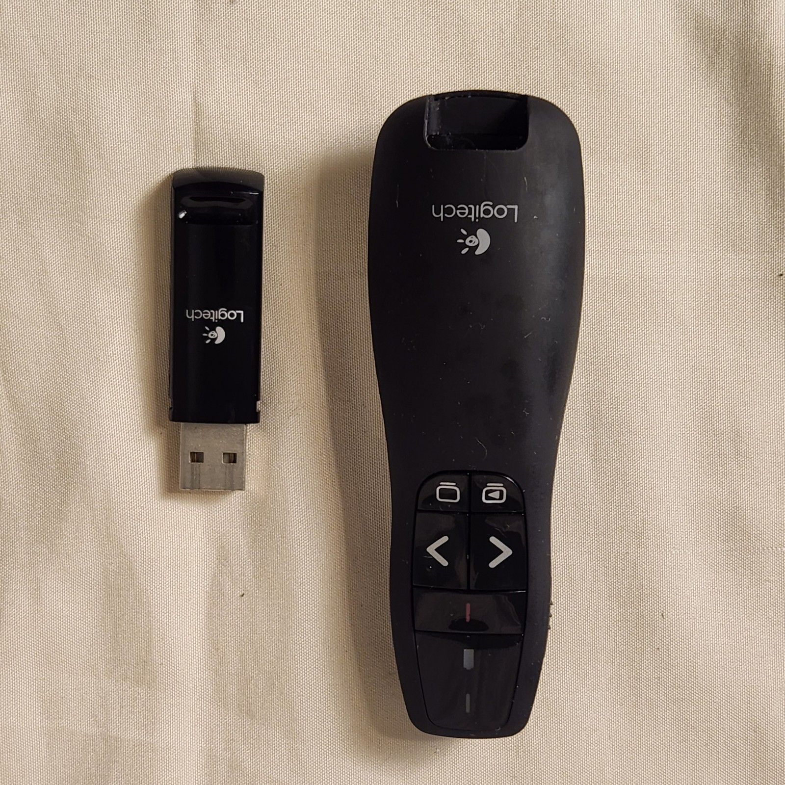 Logitech R400 Wireless Presenter Remote Laser Clicker With USB Receiver *Tested*