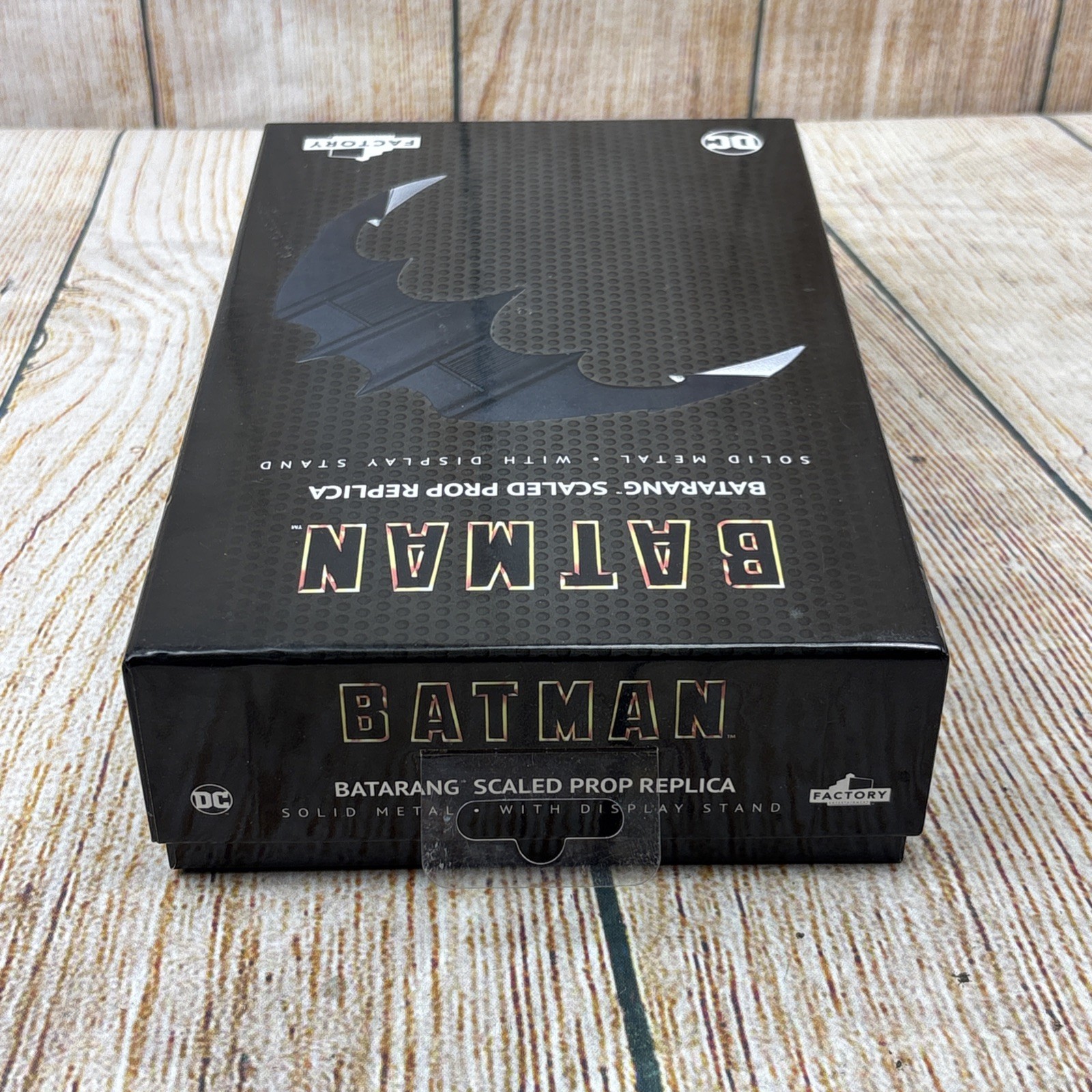 Batman Batarang Scaled Prop Replica With Display Stand DC