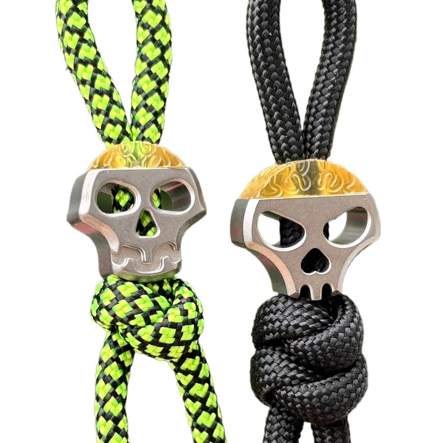 Steampunk Skull Titanium alloy EDC Tool Paracord Lanyard Keychain
