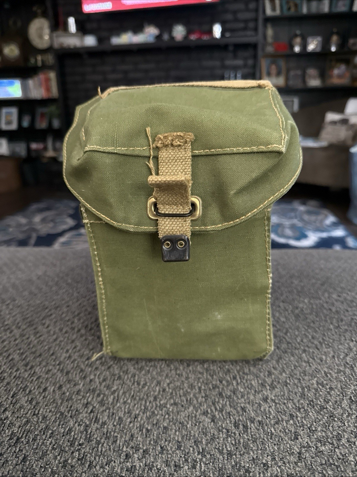 WW2 British Light II Respirator Gas Mask Bag Pouch 1944 Dated VTG