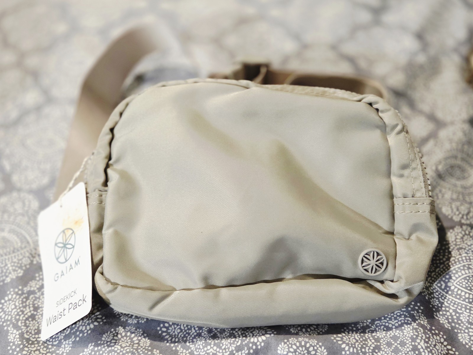Gaiam Sidekick Waist Pack Crossbody Adjustable Strap New With Tags