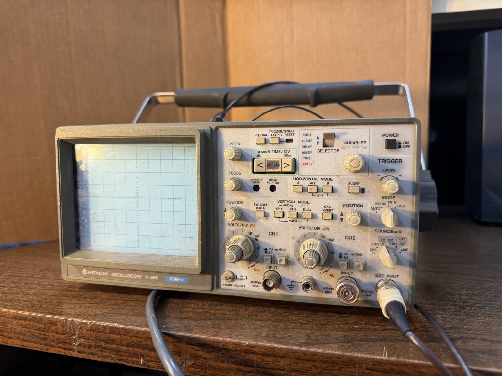 hitachi oscilloscope V-660, Tested & Working