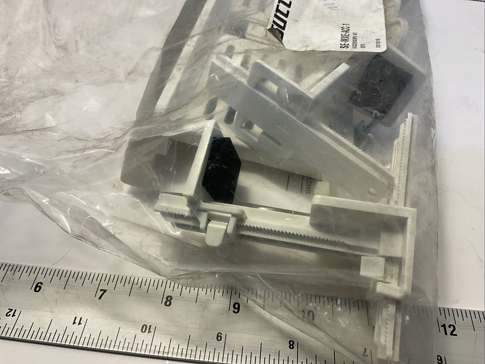 Suttle SE MXE ACC 1 Mounting Kit Brand New Lot Of 4