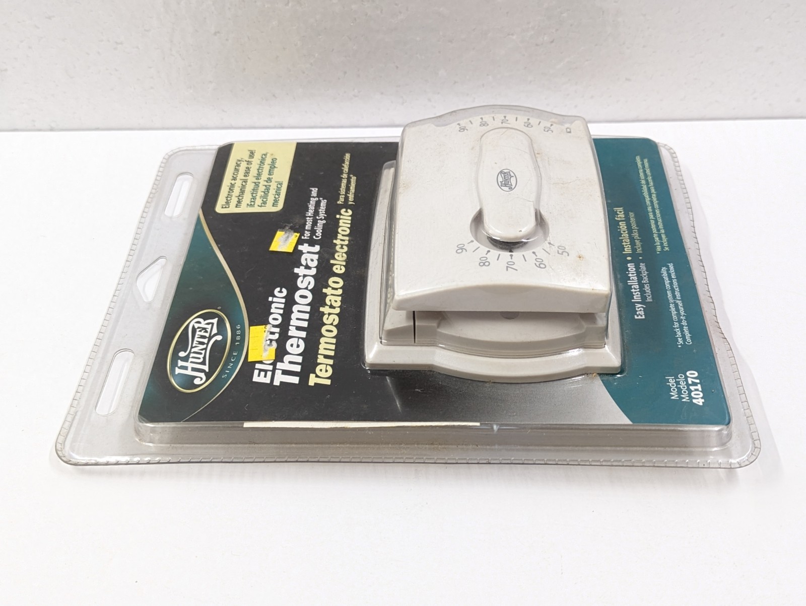 Hunter Electronic Thermostat Heating Cooling Systems 40170 NEW SEALED!