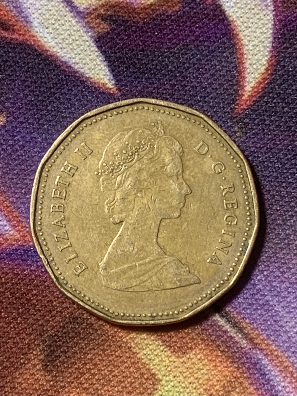 1988 Canadian Loonie 1 Dollar Coin in Great Circulated Condition