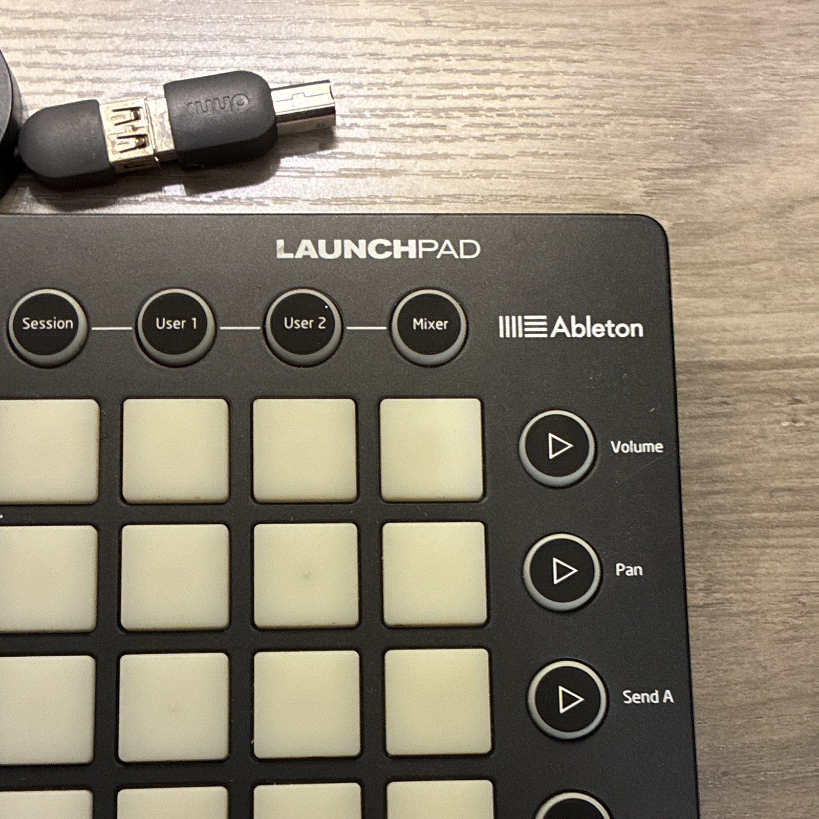 Novation Launchpad Pad Controller USB Compatible 64 Keys Digital