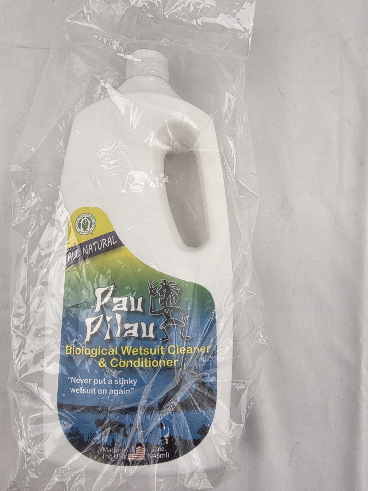 Drainbo Pau Pilau 32oz Wetsuit Cleaner Conditioner Biological Neoprene Wash USA