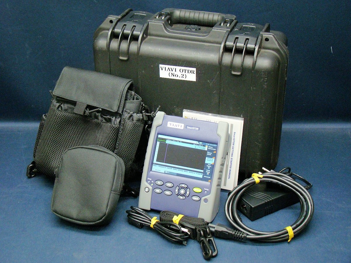 VIAVI SmartOTDR E126A 126A-P0 Fiber Optic OTDR Tester with Case Tested USED