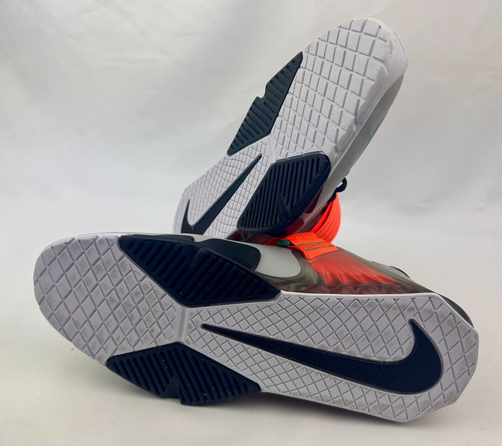Nike Savaleos Weightlifting Shoes Grey Orange Green CV5708 083 Mens Sneakers NIB