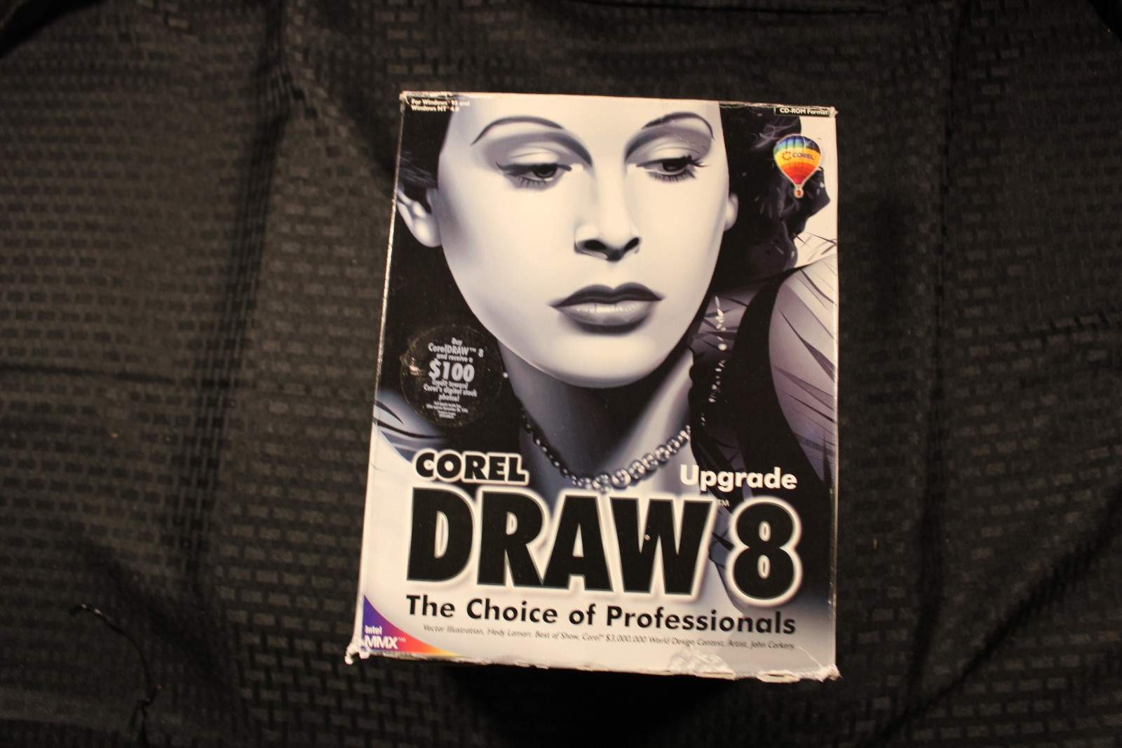CorelDRAW 8, a Graphic Design Software (Upgrade version) BIG BOX
