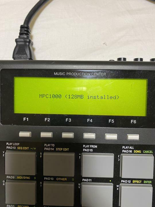 AKAI MPC 1000 BK Samplers Sequencers FMJ