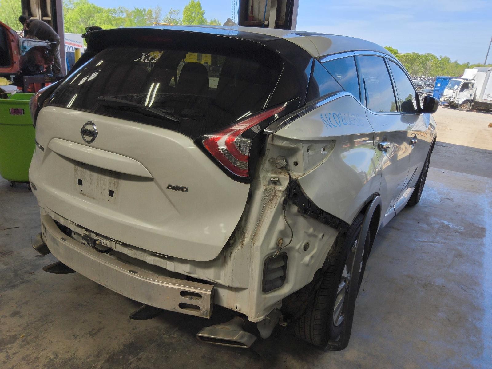 Used Battery Tray fits: 2016 Nissan Murano Grade A
