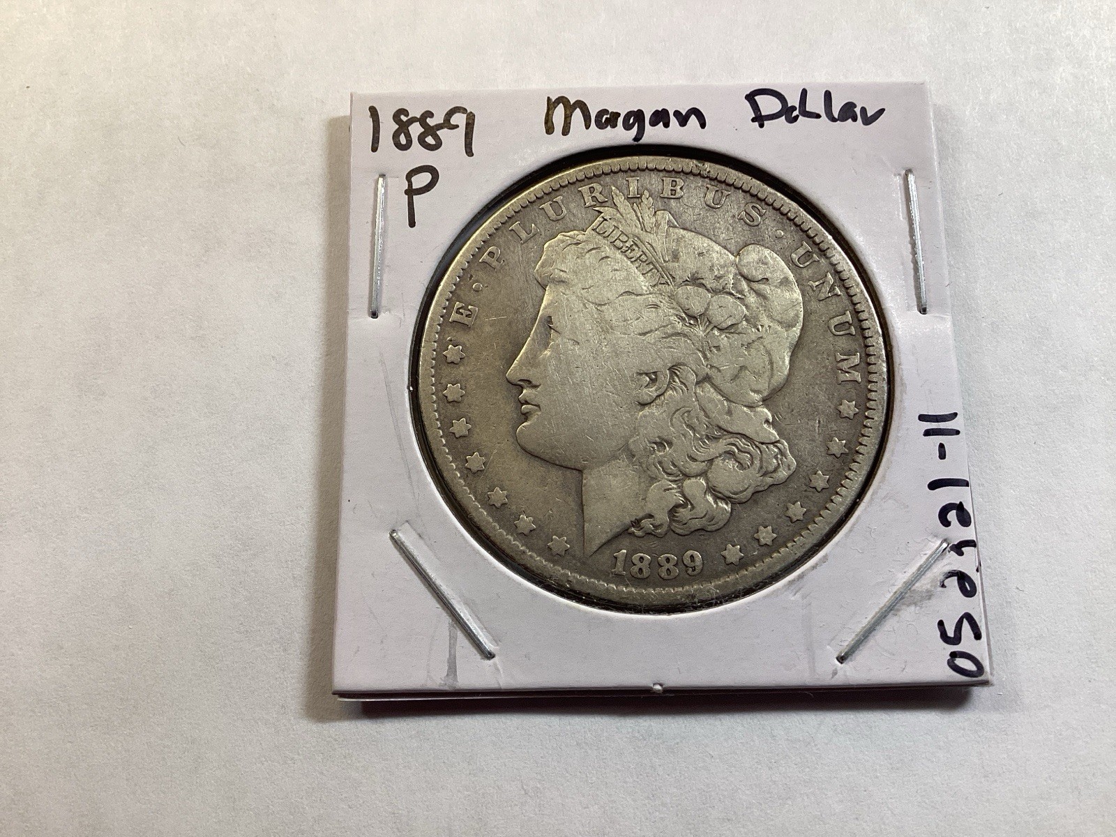 1889 Morgan Silver Dollar Coin in Fine Condition 052321 11dk