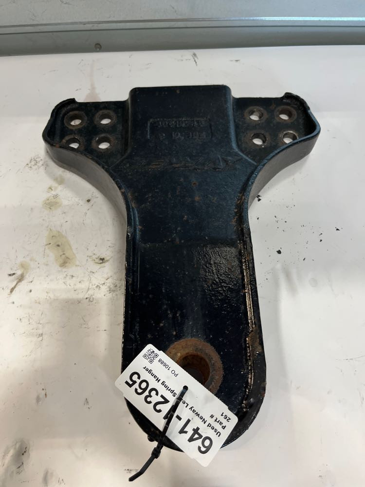 Suspension Bracket for Neway (641-12365)