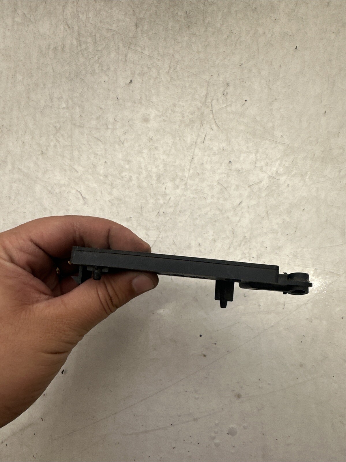 2020 2021 2022 2023 2024 Tesla Model Y Rear Bluetooth Antenna Module OEM
