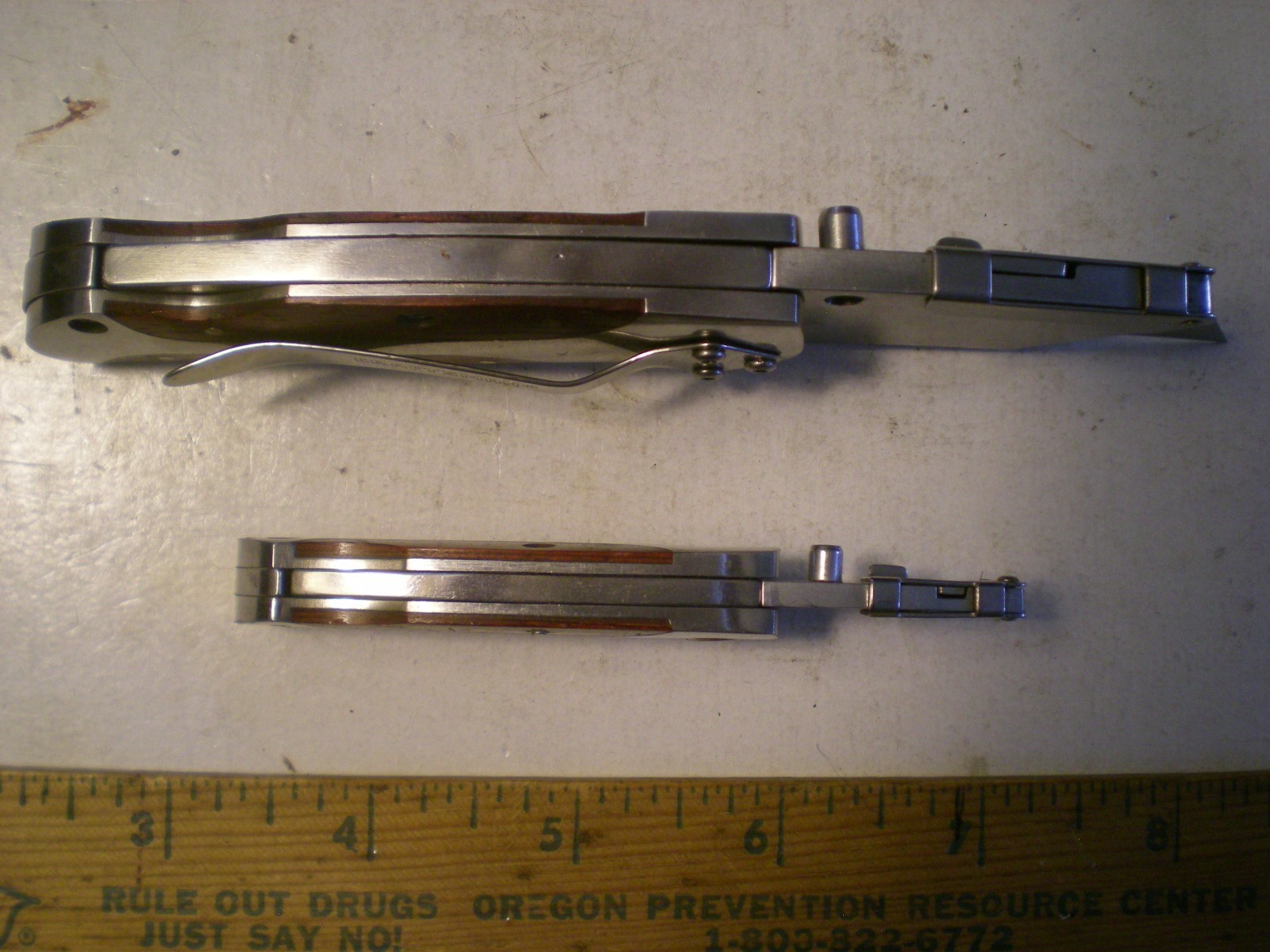 Two Craftsman Folding Razor Knives Mini And Full Size