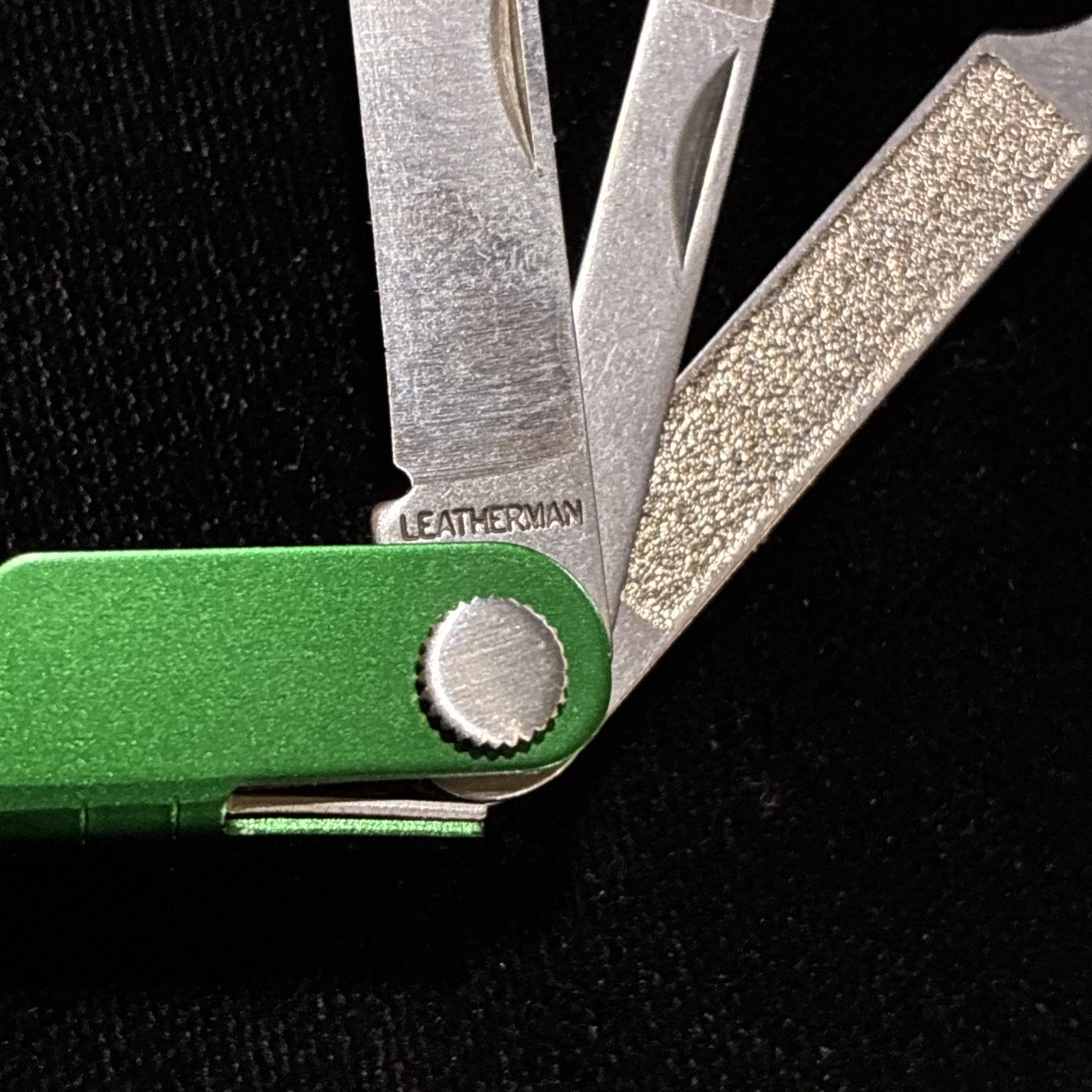 Leatherman JOHN DEERE Micra Multitool Green *Rare* 2010 NEW