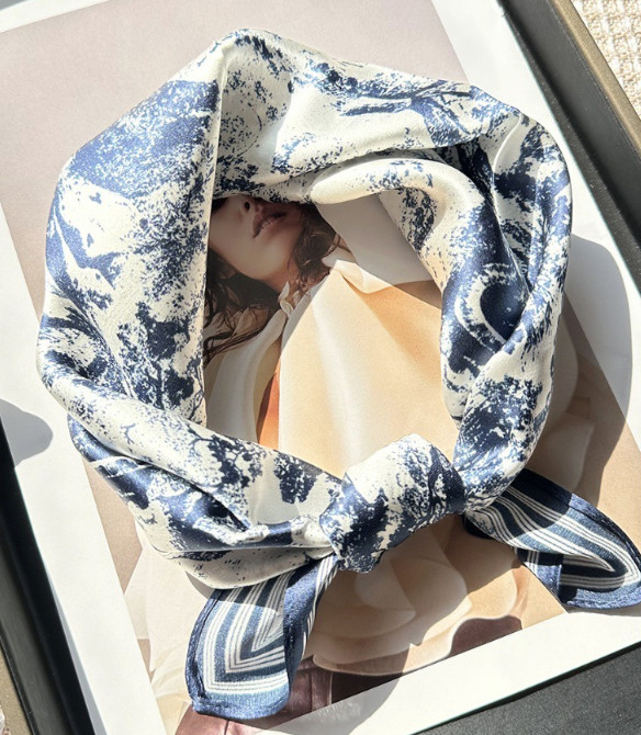 100% Mulberry Silk Blue Bandana horse Print Shawl 21'' Scarf Neckerchief Wrap