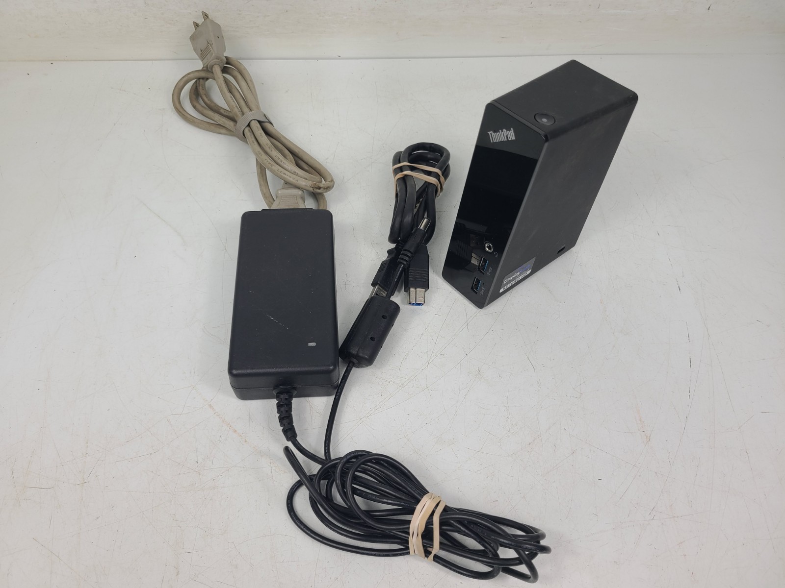 Lenovo ThinkPad USB 3.0 DU9019D1 Laptop Docking Station (TESTED)