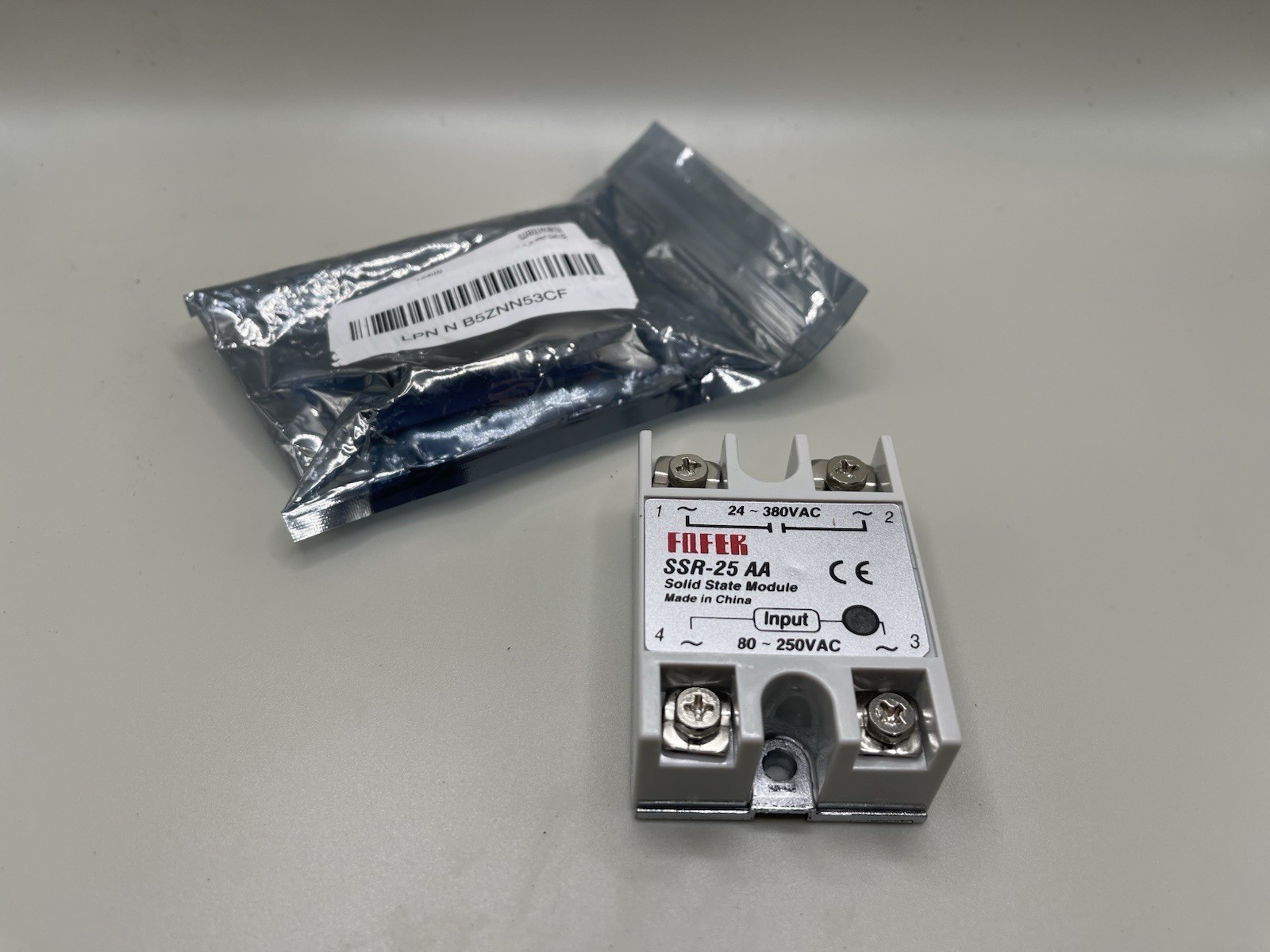 Single Phase Solid State Relay SSR-25AA Control AC 80-250VAC to 24-380VAC