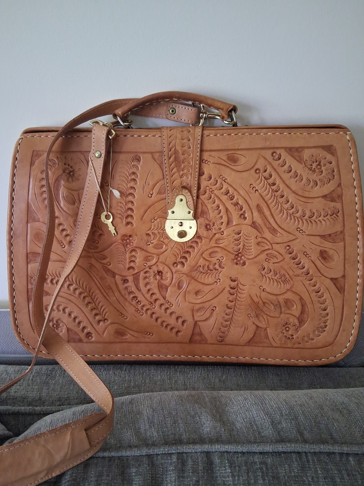 Vintage tooled leather western briefcase W/ Shoulder strap. Made In PARAGUAY.