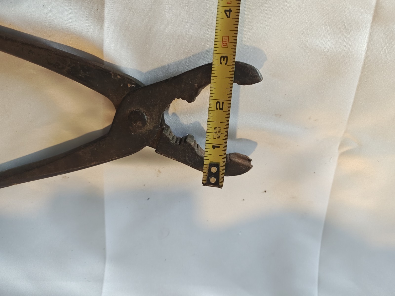 Antique Primitive Wolf Jaw Type Blacksmith Forge Tongs