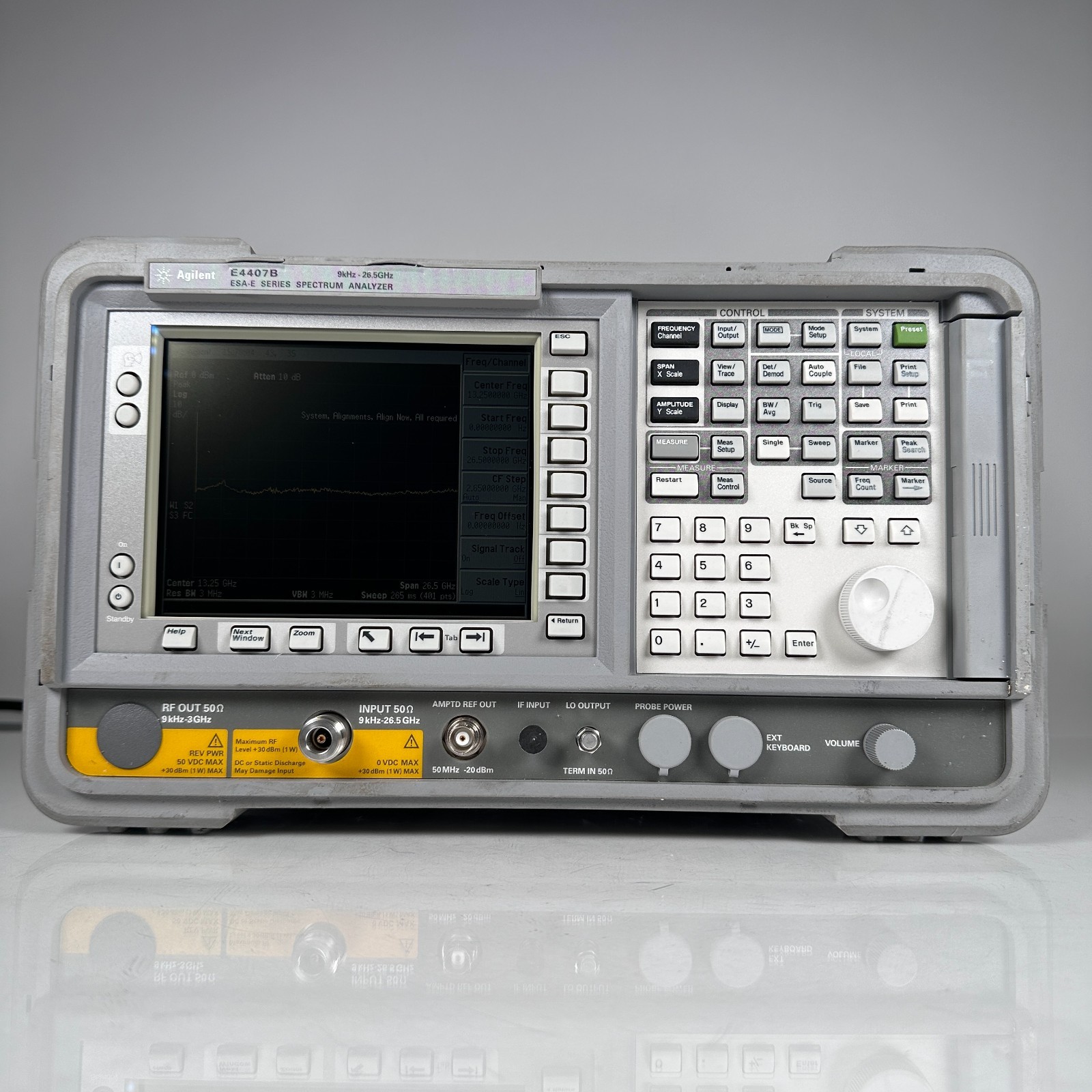 Agilent E4407B ESA-E Spectrum Analyzer 9Khz-26.5Ghz Options: AYZ, 1DR, B72