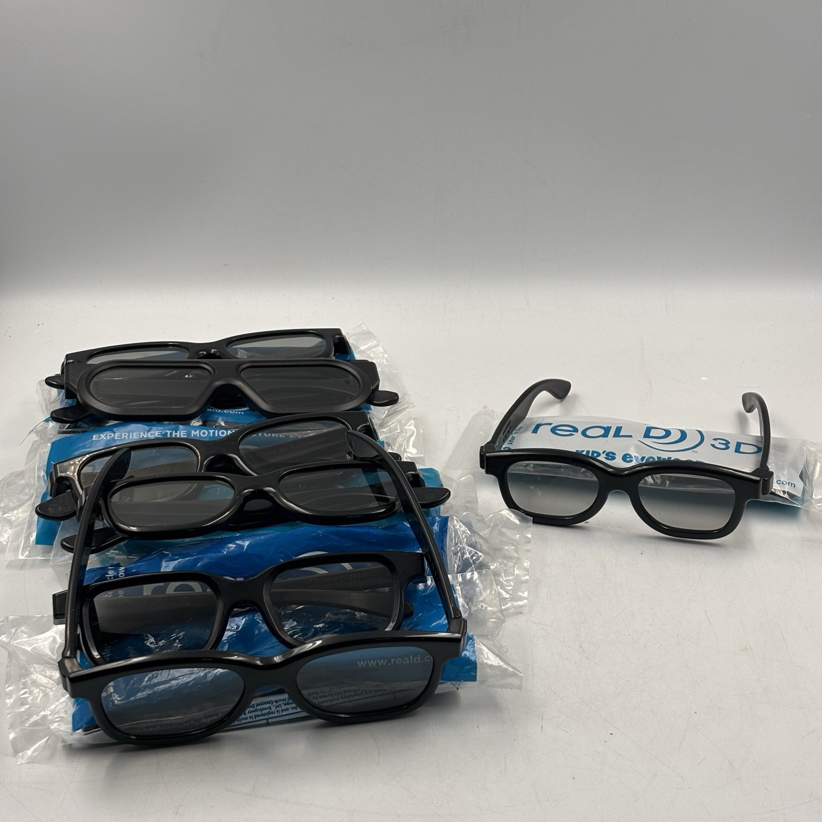 Real D 3D Adult/Kids Glasses Home Theater Movie Theater TVs Lot Of 17/ 9 New
