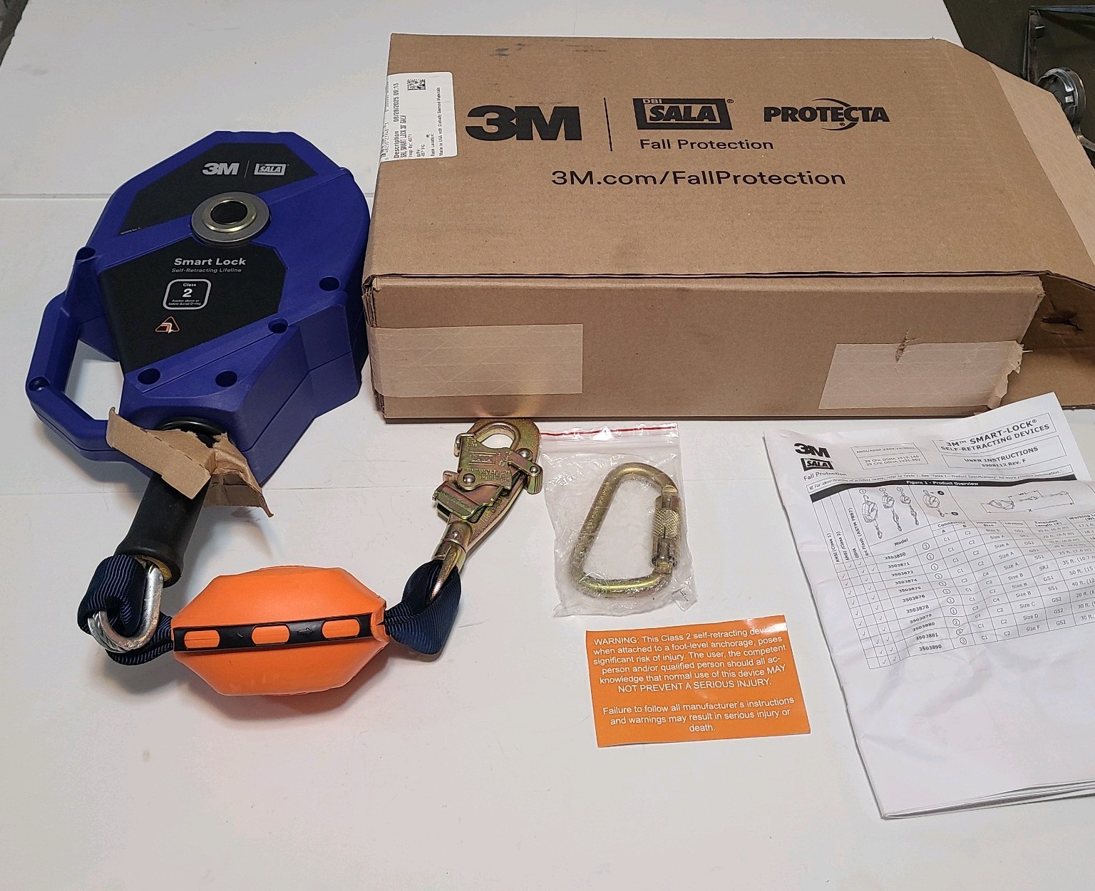 3M DBI Sala Lifelock 30ft Self Retracting Lifeline 3503881 Snap Hook, Rescue