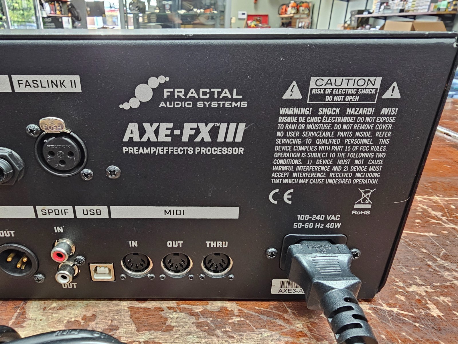 Fractal Axe FX III Preamp/FX Processor 1st Generation W/ Power Cable