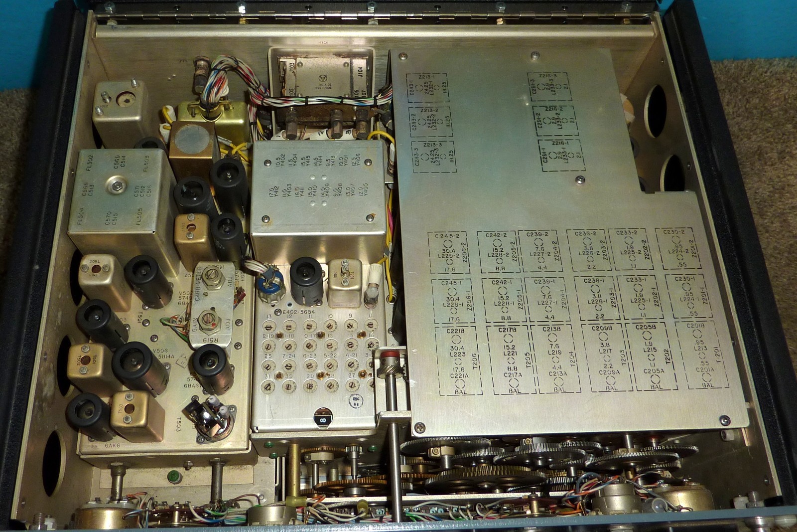 EAC R-390A/URR Radio Receiver Completely Overhauled by W6IRD Excellent Condition
