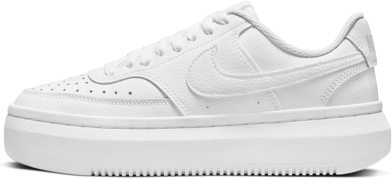 Nike women' Court Vision Alta Brand New in original box