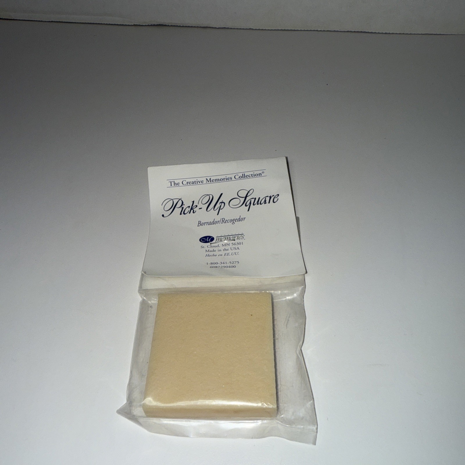 Creative Memories PICK-UP SQUARE Erases light pencil, glue residue Scrapbooking