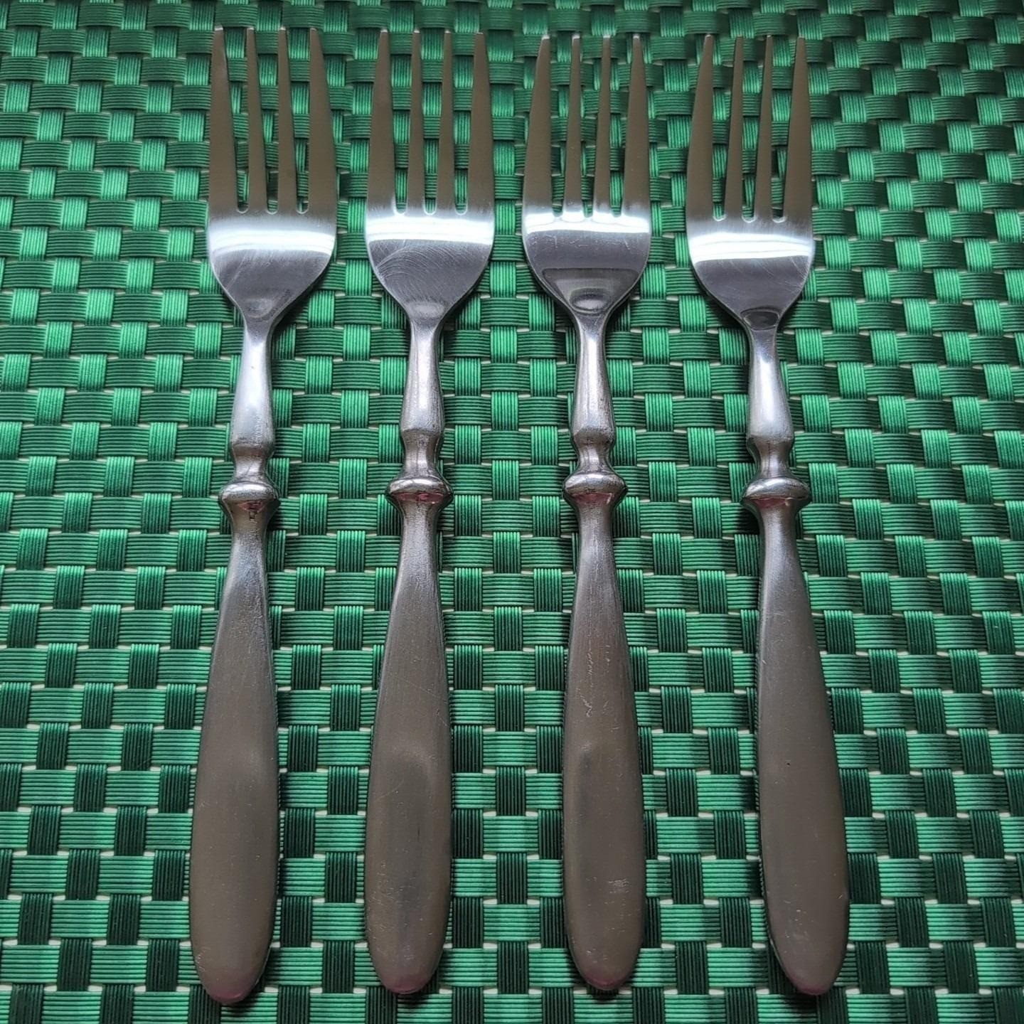 Hampton Silversmiths BISTRO SATIN Salad Forks Set Lot of 4 Stainless 18/0 Vtg