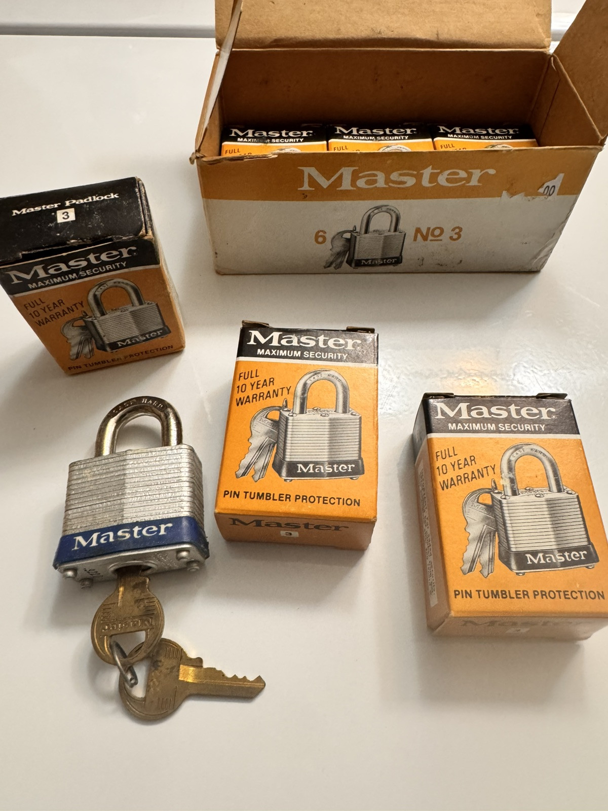 VINTAGE NO.3 MASTER LOCK KEYED ALIKE #3220 Pack of 6