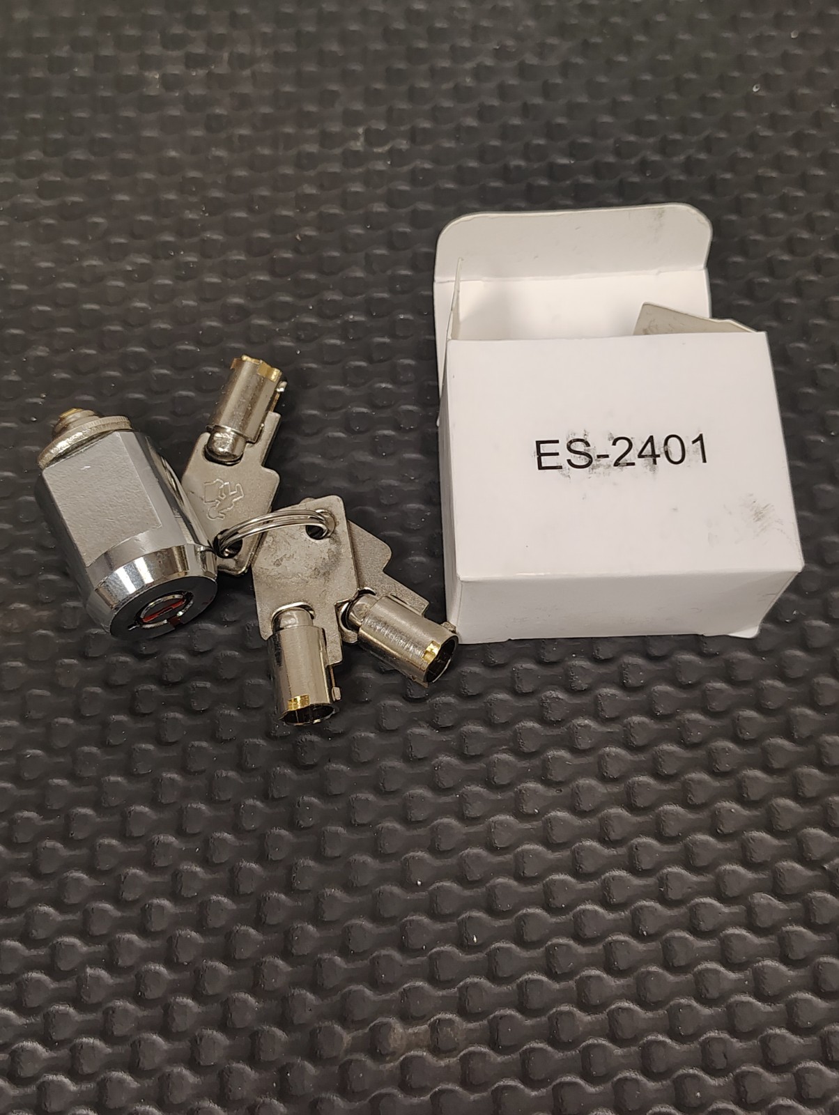 Self Storage Cylinder Lock for Storage Locker - One Cylinder Lock and Three Keys