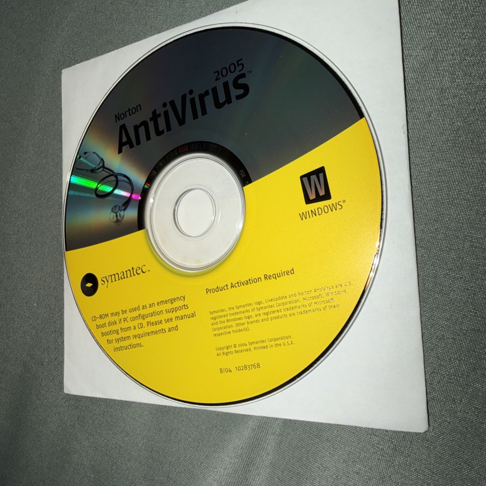 Norton Anti-Virus 2005 CD Windows Symantec