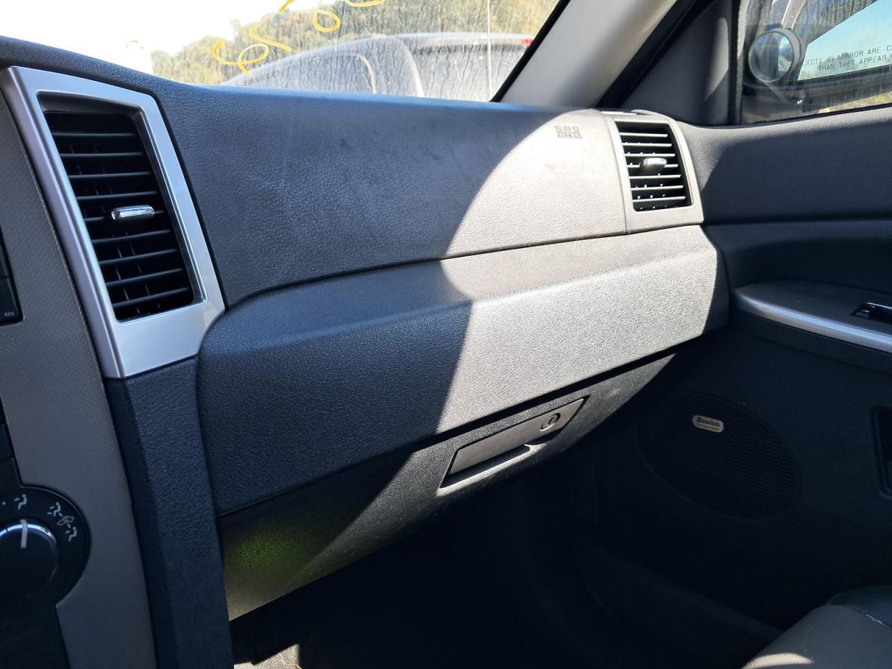 CHERGRAND 2008 Glove Box 4843573