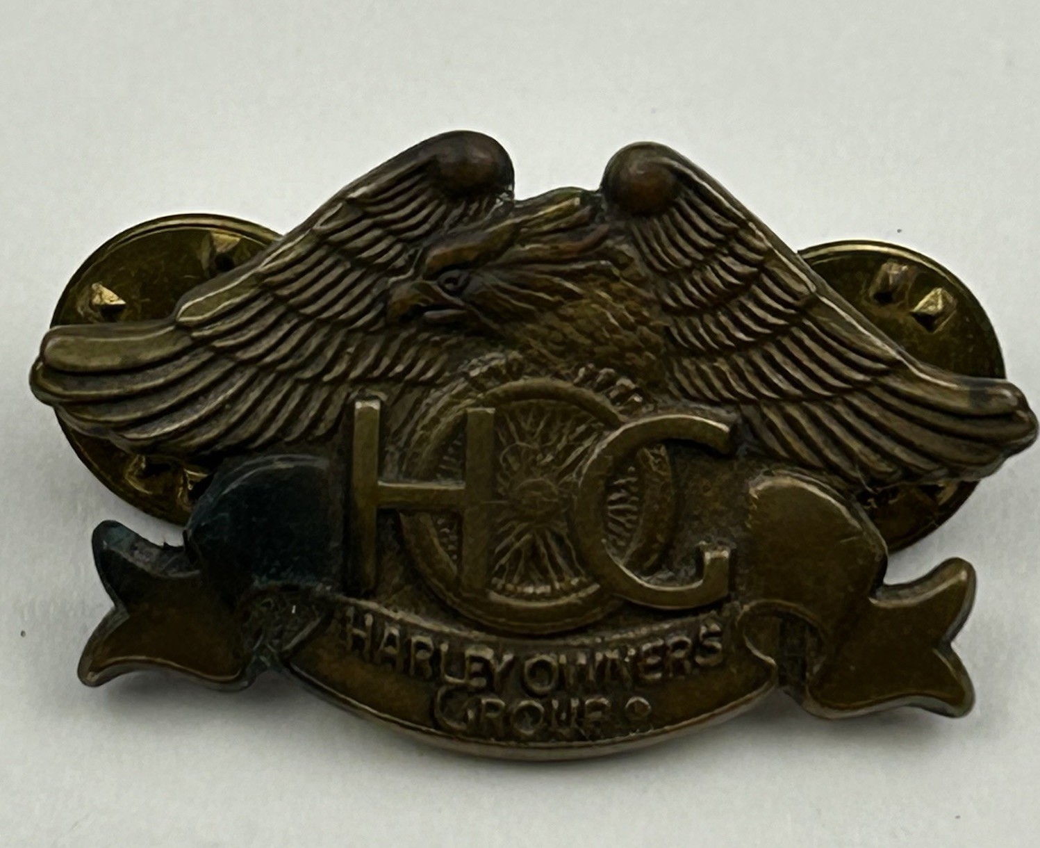 Vtg 1993 Harley Davidson HOG 10th Anniversary Brass Eagle Motorcycle Vest Pin 45