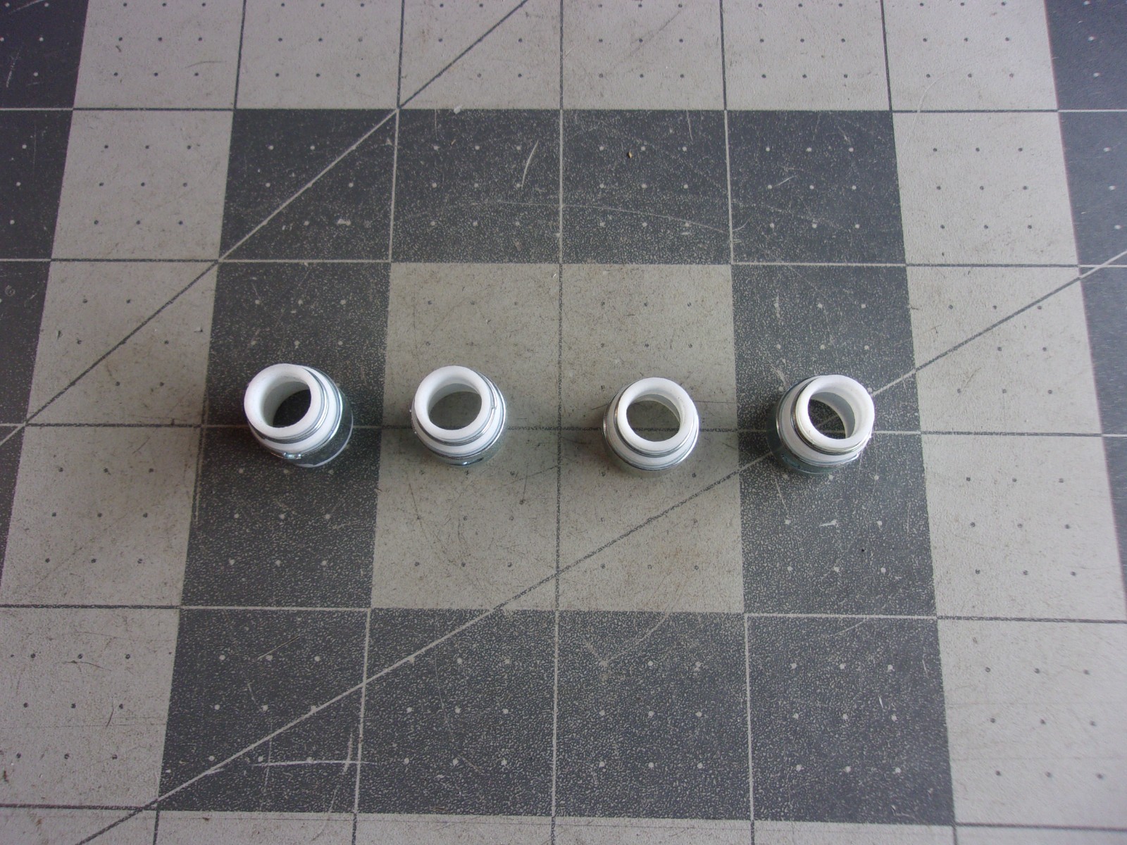 Sealed Power ST-2016 (4) Valve Stem Seals '61-'67 Volkswagen