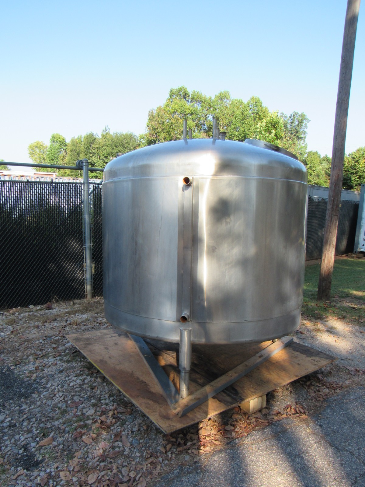 NO NAME S/S STAINLESS JACKETED MIXING TANK  GALLON 64"ID 42"FH *NO LID
