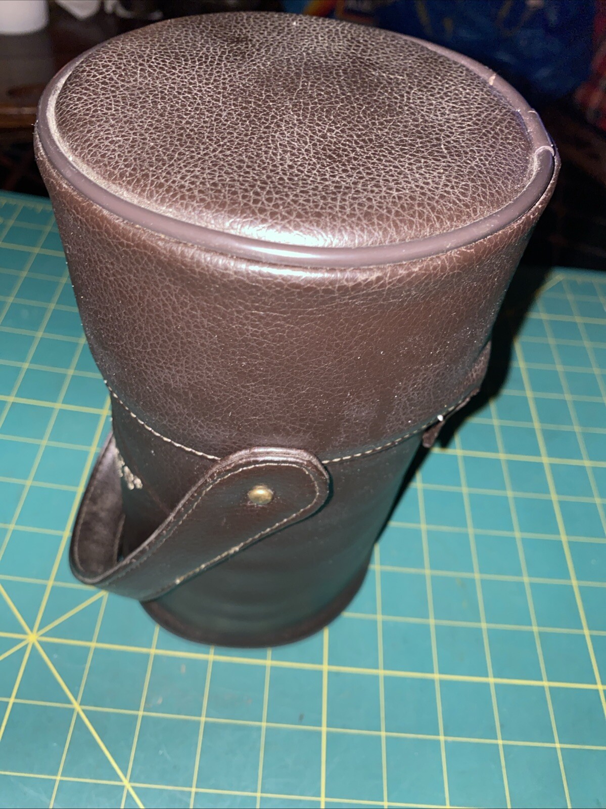 Hendrick's Gin brown leather bottle transporter embroidered caddy case
